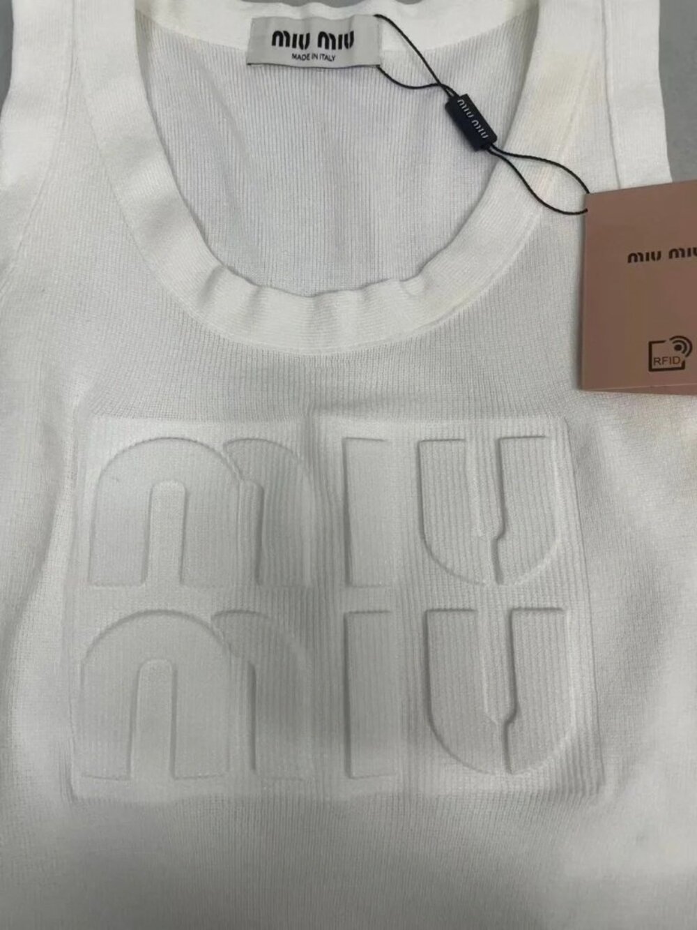 Miu Miu White Ribbed Knit Tank Top w/ 3D Embossed Logo - Picture 4 of 5